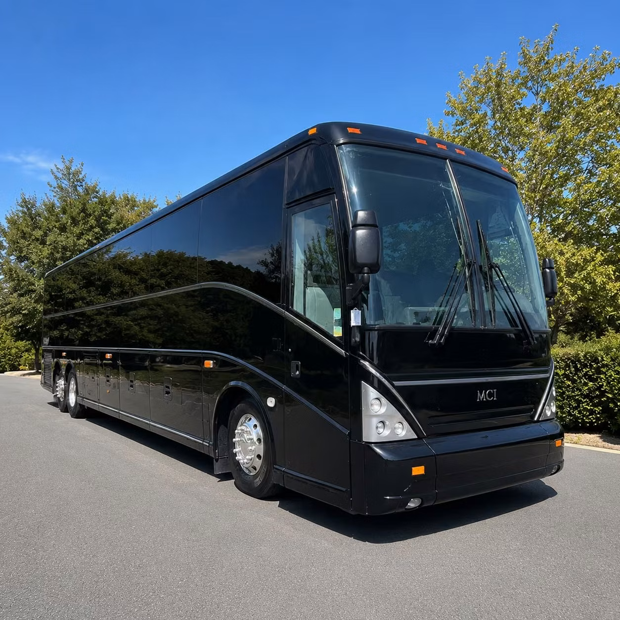 corporate event bus rentals for kent conferences retreats and team events
