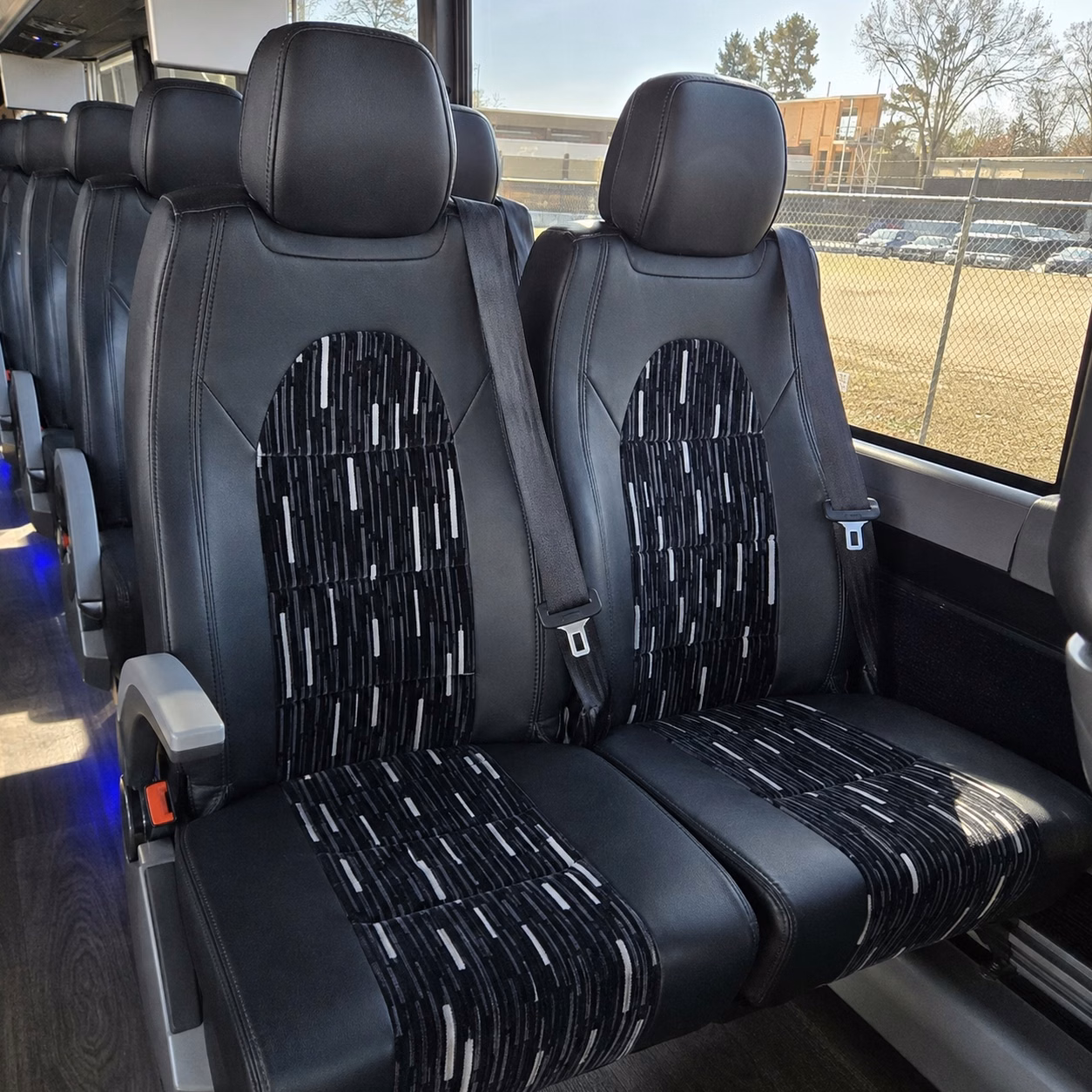 multi day charter bus rentals for kent groups crossing the cascades